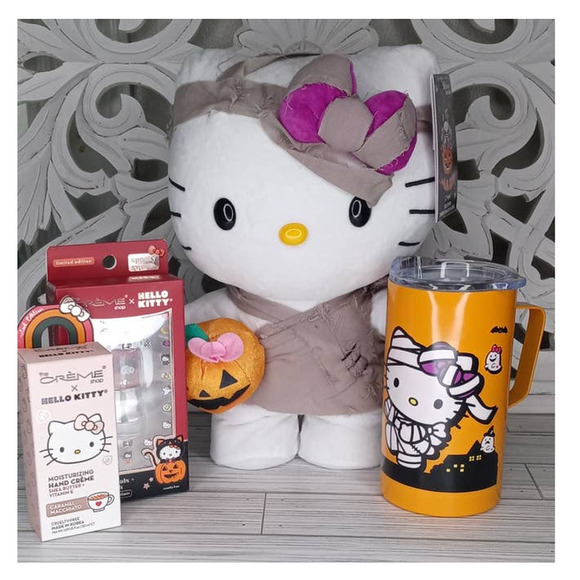 Hello Kitty Halloween Boo-tiful Bundle - New - Picture 1 of 11